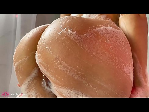 ❤️ La morena es masturba el cony amb un vibrador fins a un orgasme intens a la dutxa ❤❌ Súper porno a nosaltres ca.courseclass.ru ☑